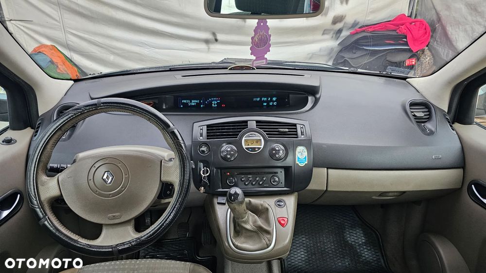 Renault Scenic 1.6 Confort Authentique - 5