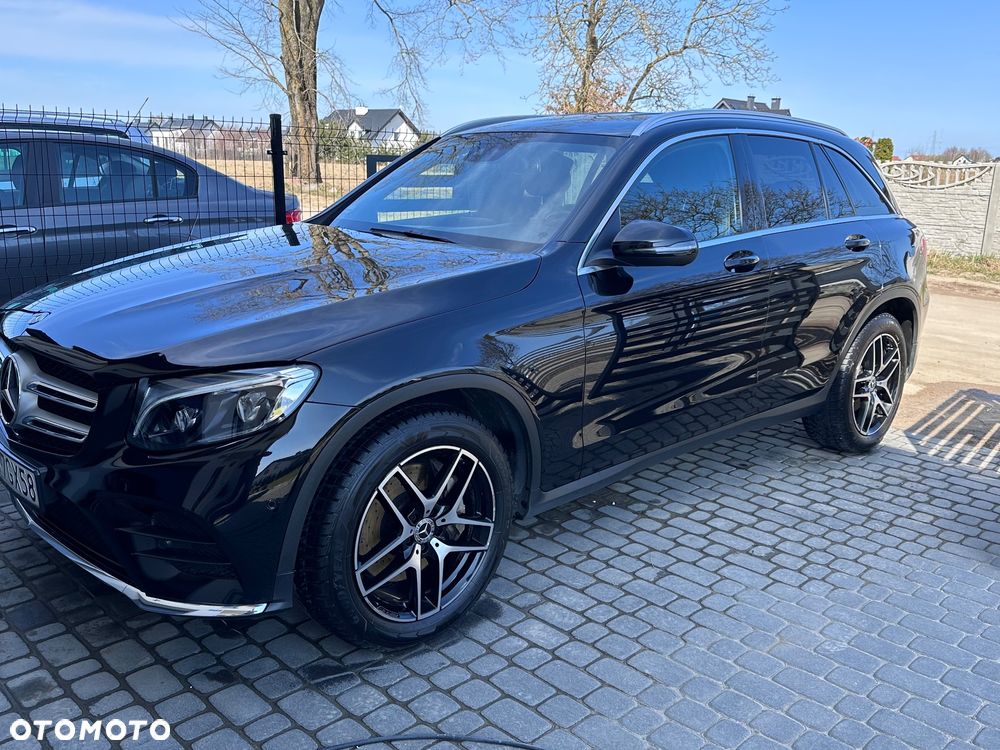 Mercedes-Benz GLC - 22