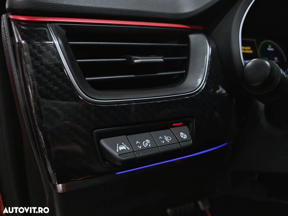 Renault Arkana E-TECH RS Line - 16