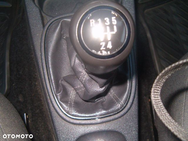 Opel Corsa - 23