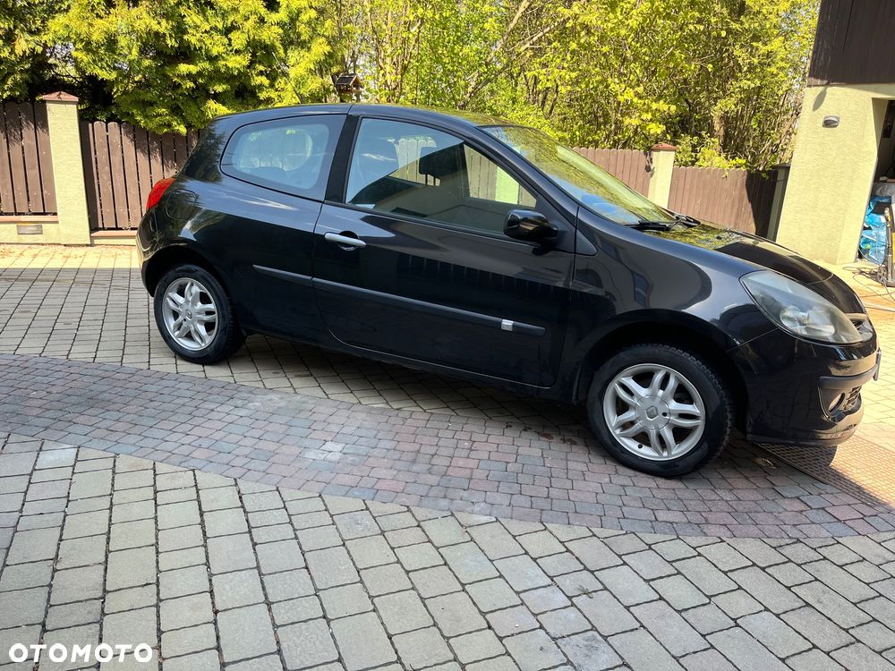 Renault Clio 1.2 16V Tech Run - 3