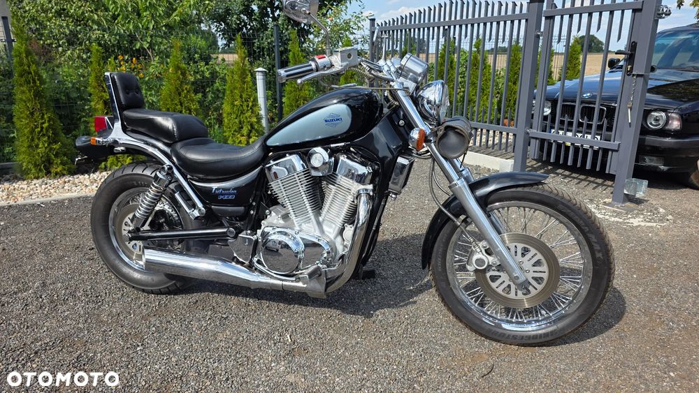 Suzuki Intruder