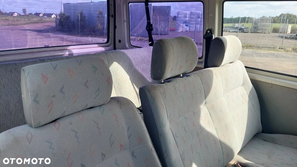Volkswagen Transporter Mixt - 6