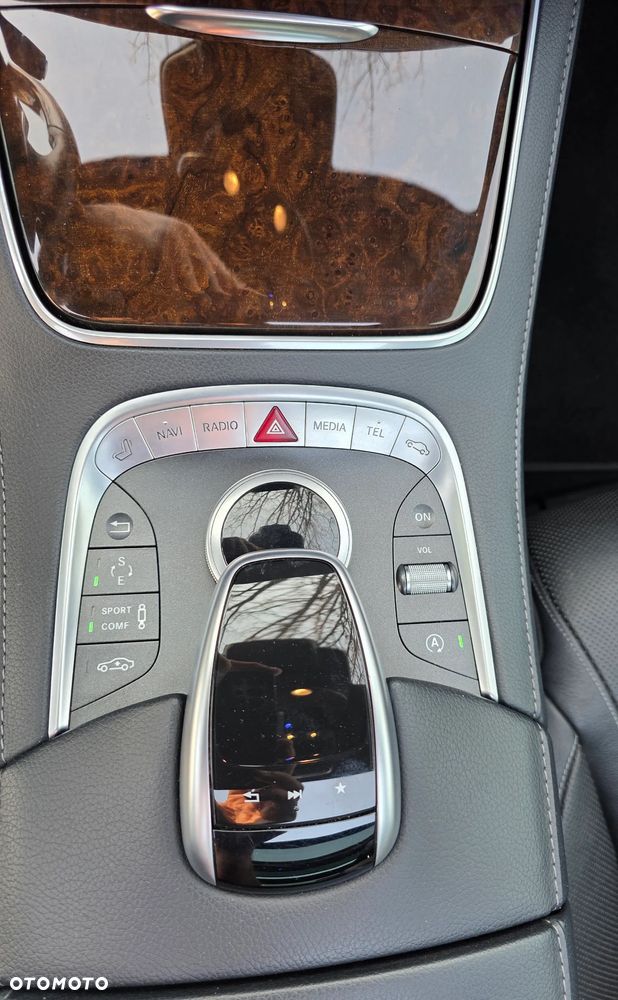 Mercedes-Benz Klasa S 500 4-Matic L 9G-TRONIC - 23