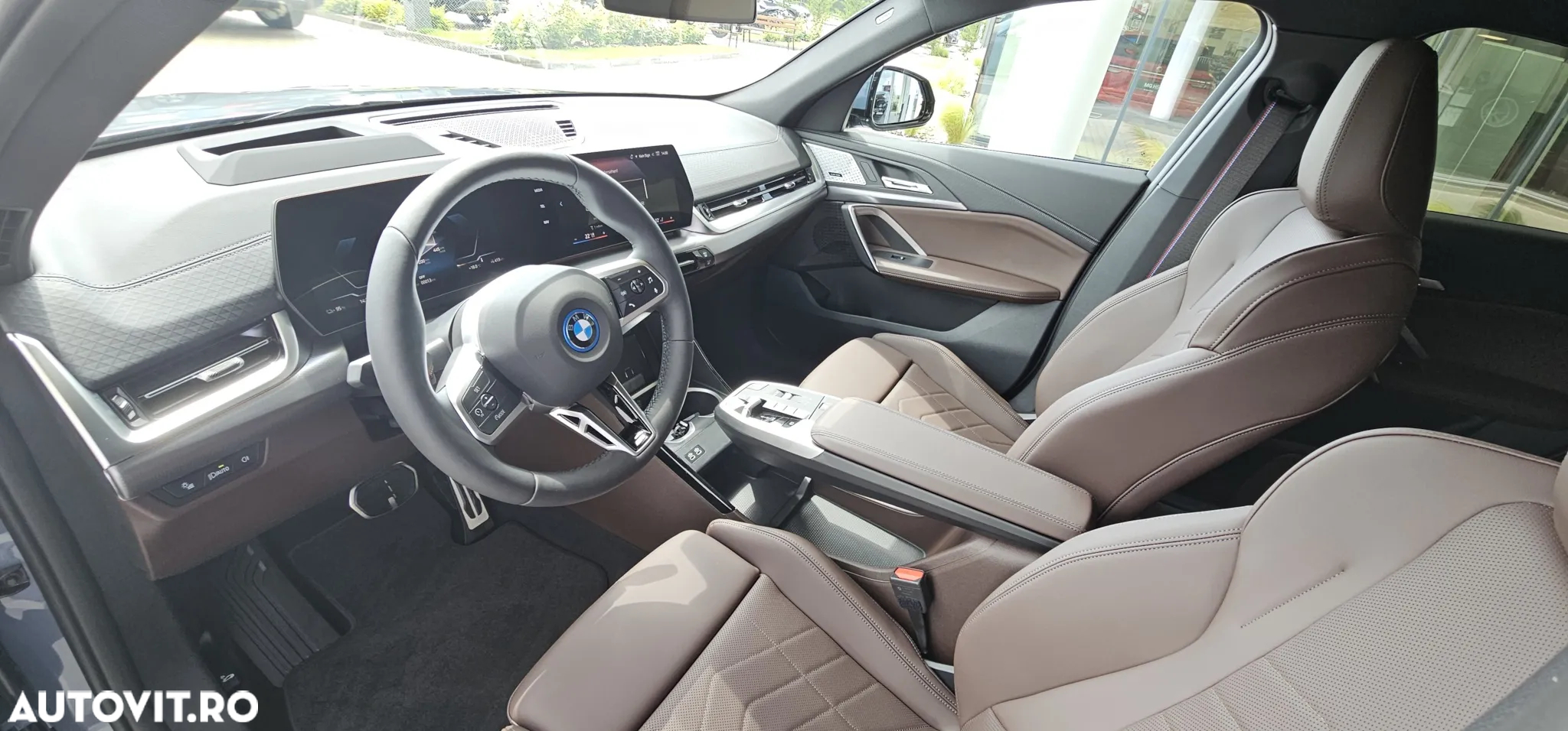 BMW iX2 eDrive20 - 5