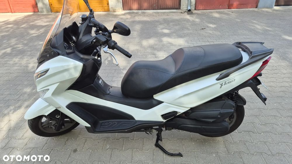 Kymco X-Town - 4