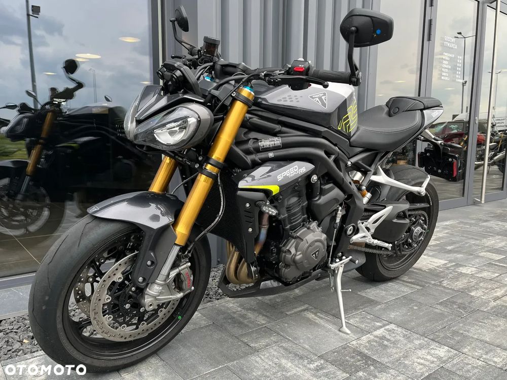 Triumph Speed Triple - 1