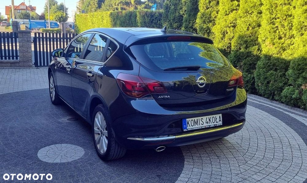 Opel Astra - 4