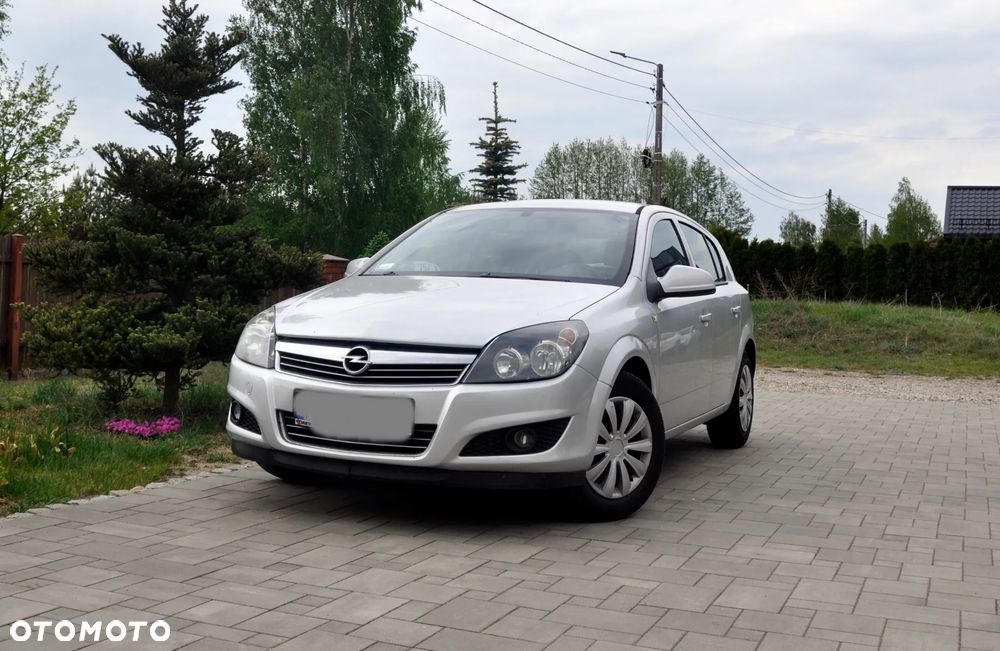 Opel Astra - 1