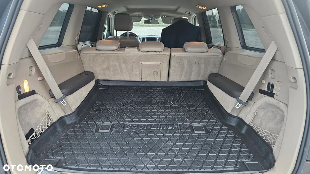 Mercedes-Benz GL 350 BlueTec 4-Matic - 18