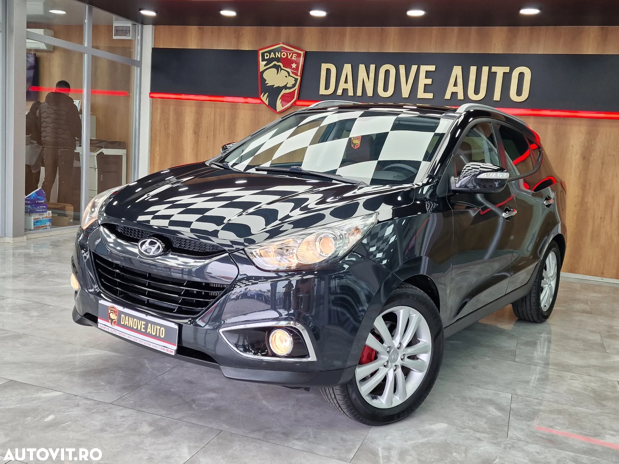 Hyundai ix35 2.0 CRDI 4WD Automatik Style - 9