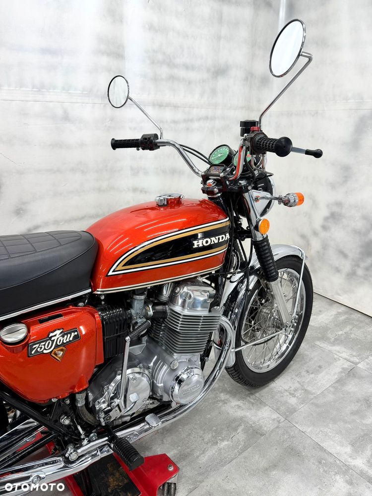 Honda CB - 16
