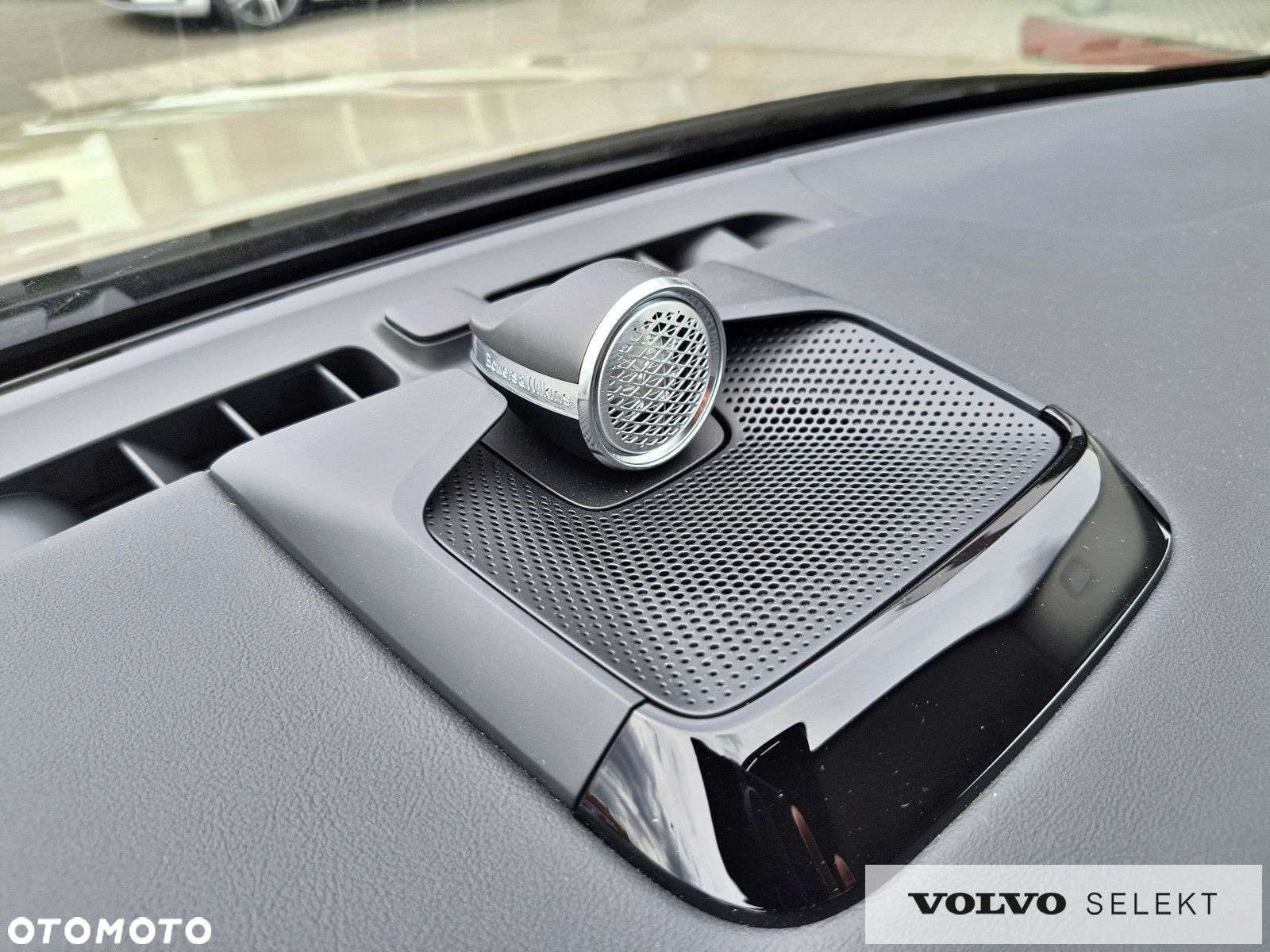 Volvo EX90 - 38