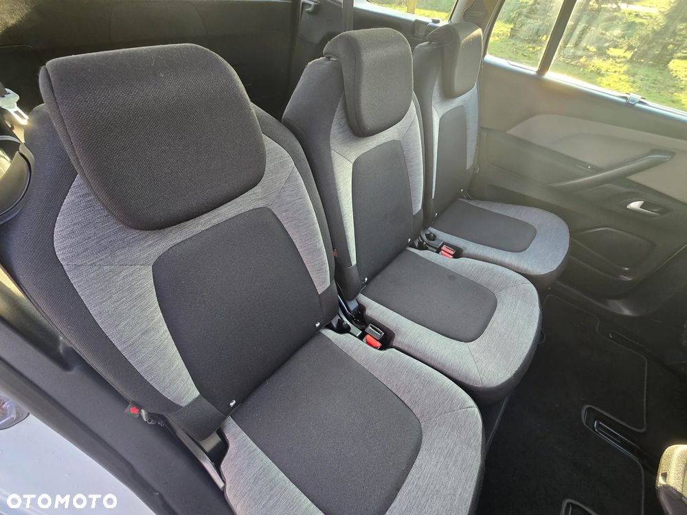 Citroën C4 Grand Picasso e-HDi 115 Intensive - 28