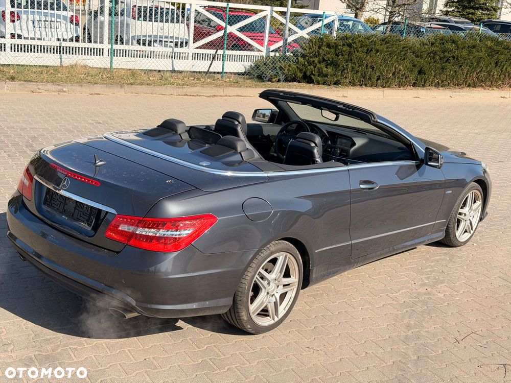 Mercedes-Benz Klasa E 350 CGI BlueEFFICIENCY 7G-TRONIC Elegance - 4