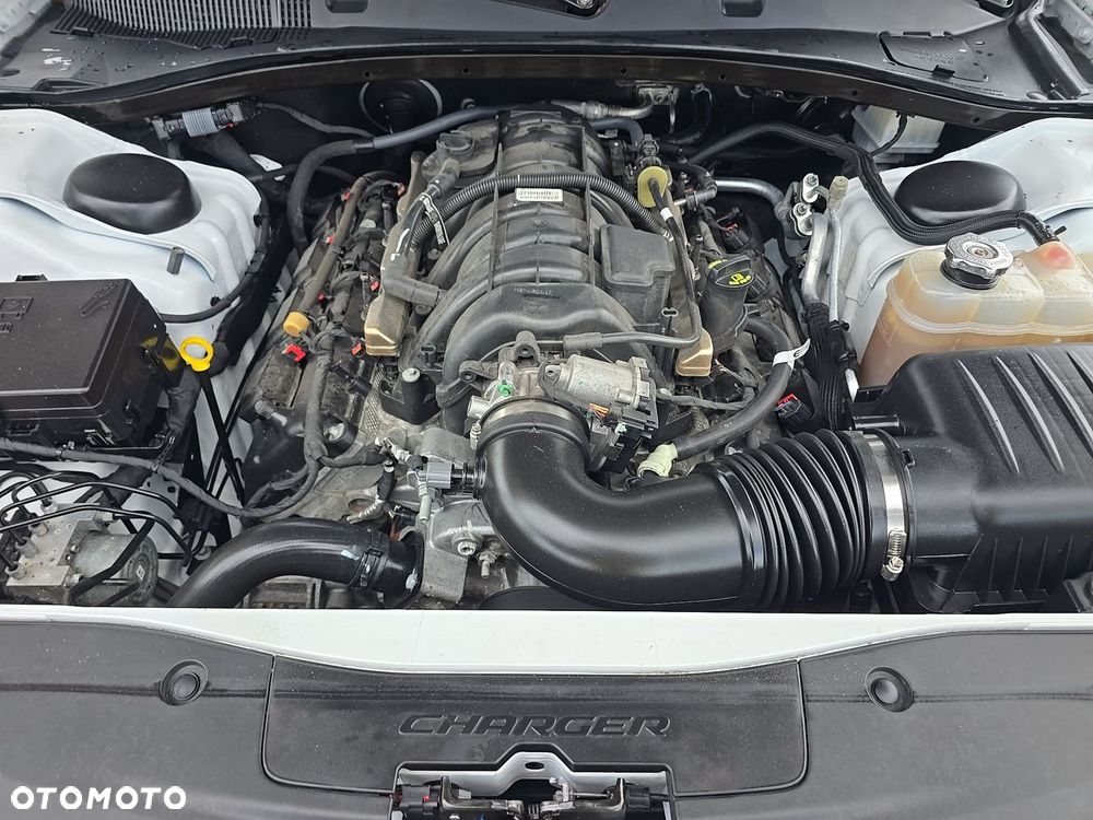 Dodge Charger 5.7 R/T Daytona - 12