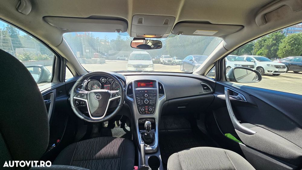 Opel Astra - 11