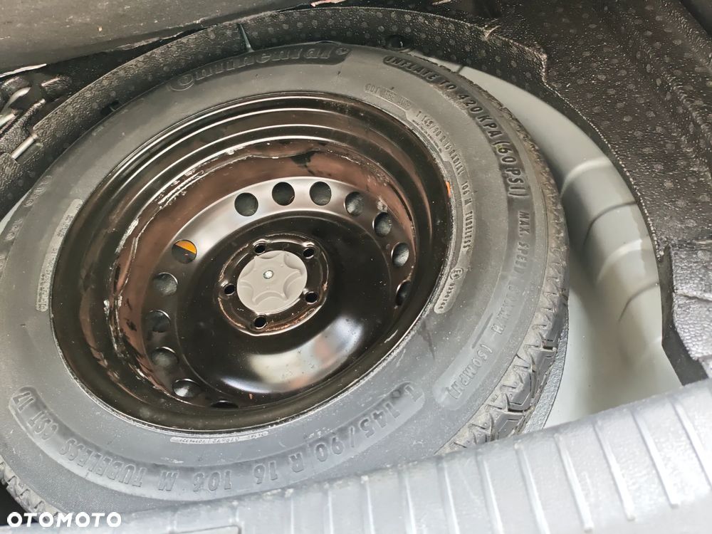 Nissan Qashqai 2.0 I-Way CVT - 28