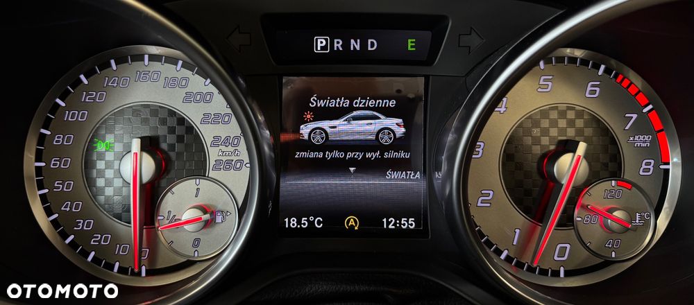 Mercedes-Benz SLK 350 - 33