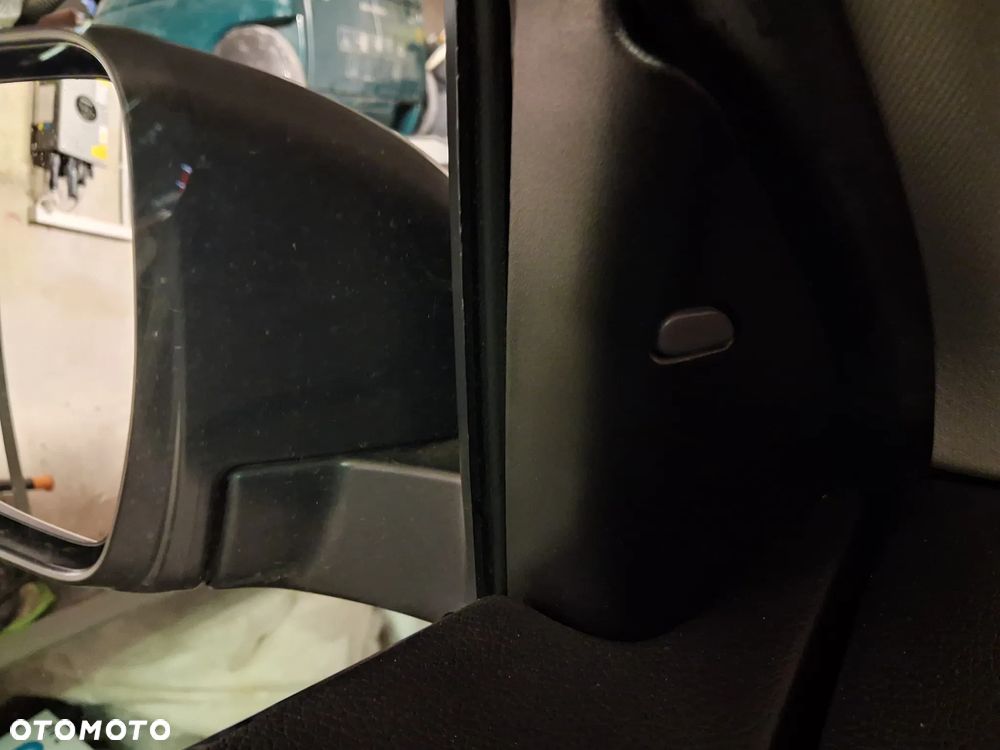 Nissan Qashqai 1.6 DCi ALL-MODE 4x4i TEKNA+ - 29