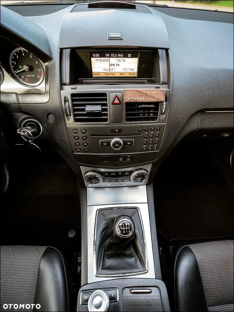 Mercedes-Benz Klasa C - 27