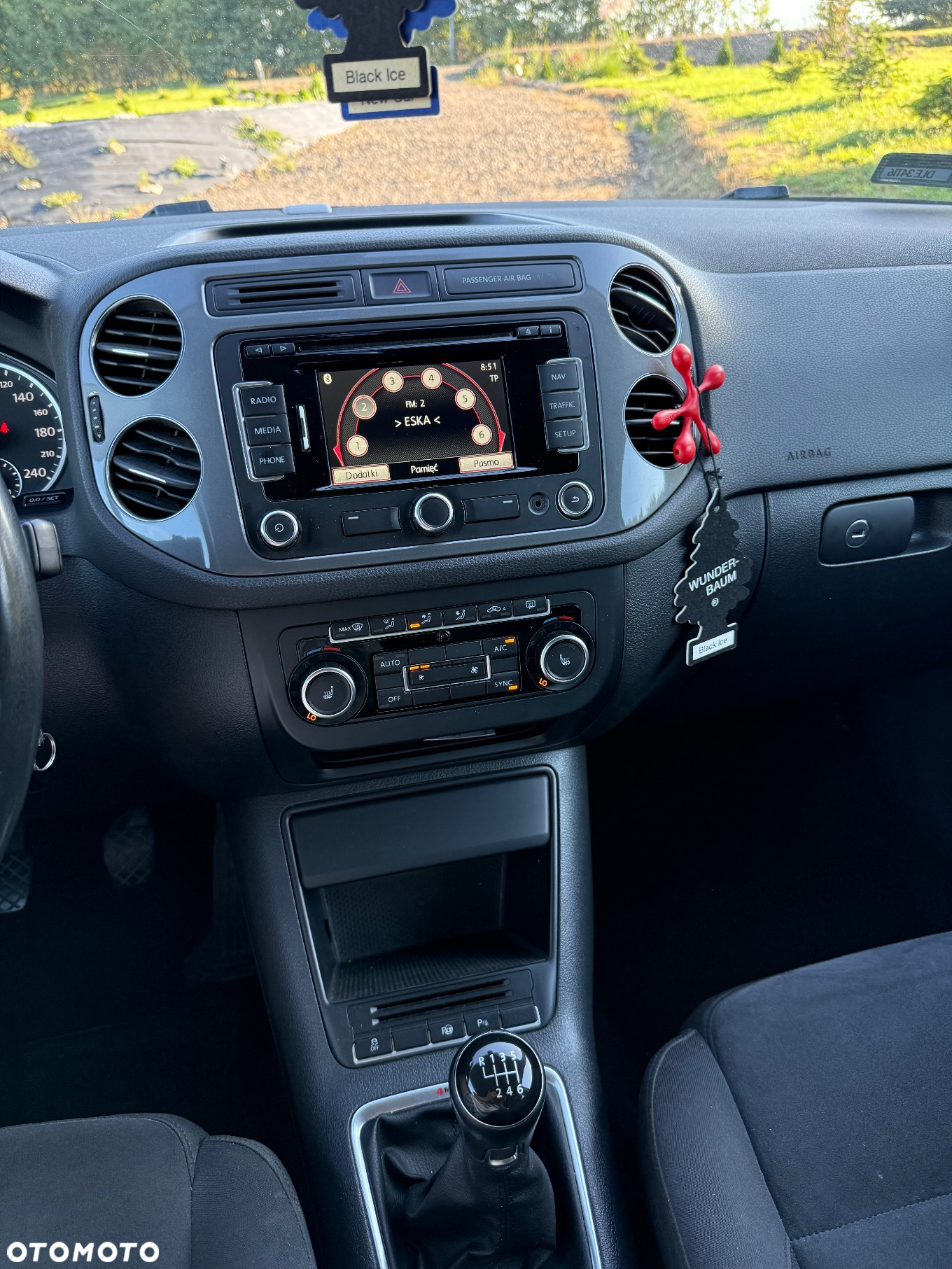 Volkswagen Tiguan 2.0 TDI 4Mot R-Style - 11