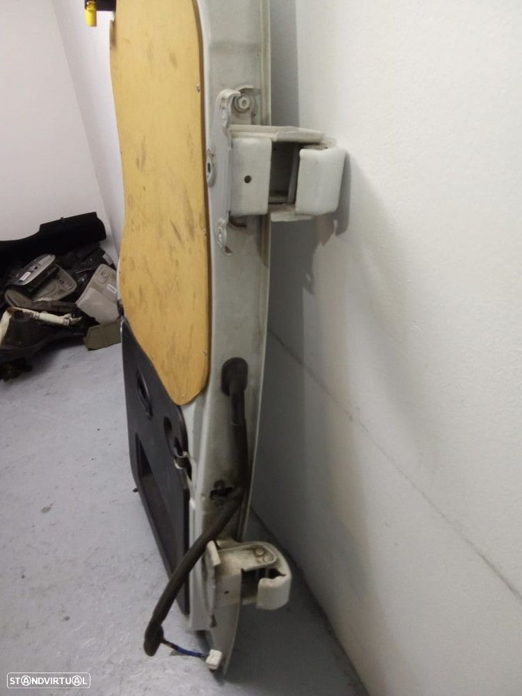 PORTA TRASEIRA ESQUERDA FIAT TALENTO 296 Renault Trafic III Opel Vivaro B - 4