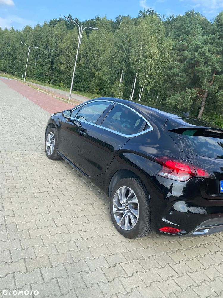 Citroën DS4 BlueHDi 150 S&S SoChic - 3