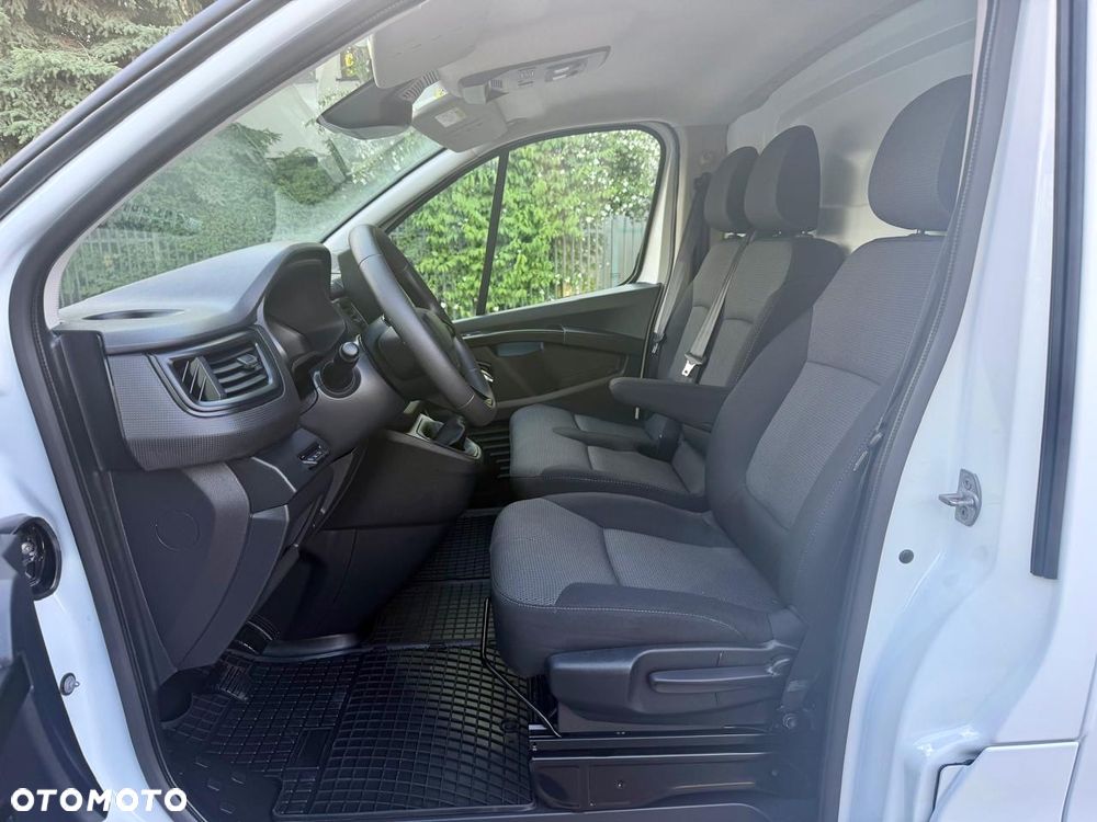 Renault Trafic - 30