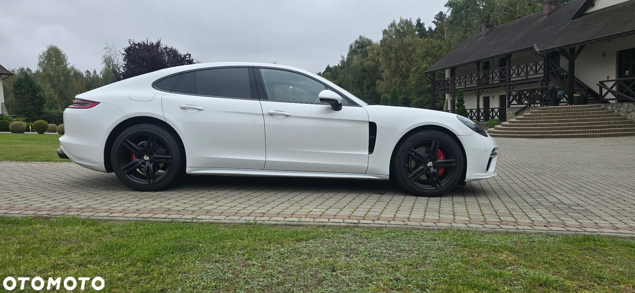 Porsche Panamera Standard - 11