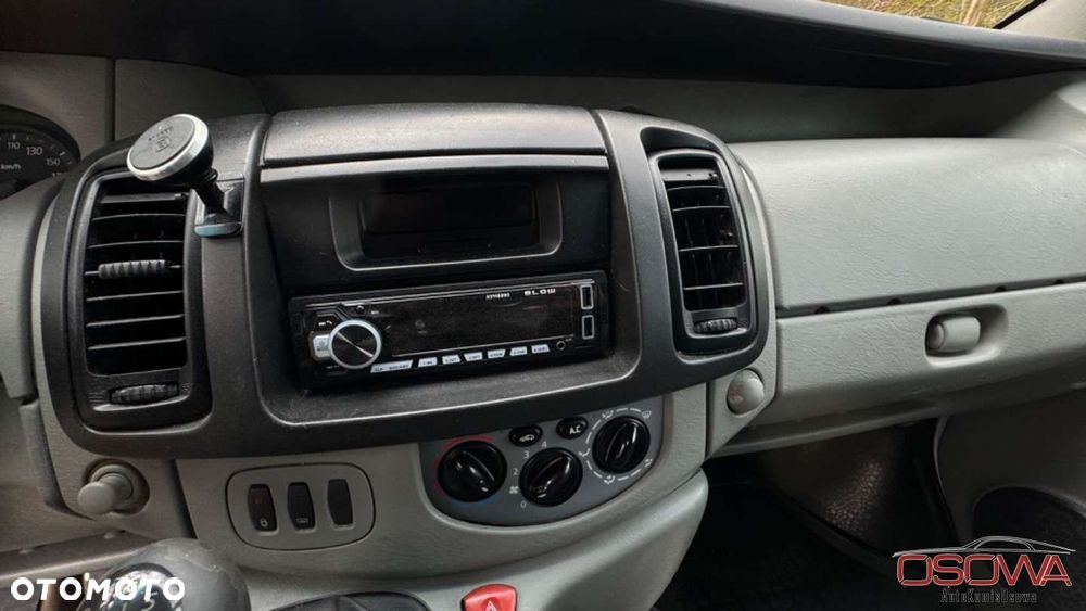 Renault Trafic - 10