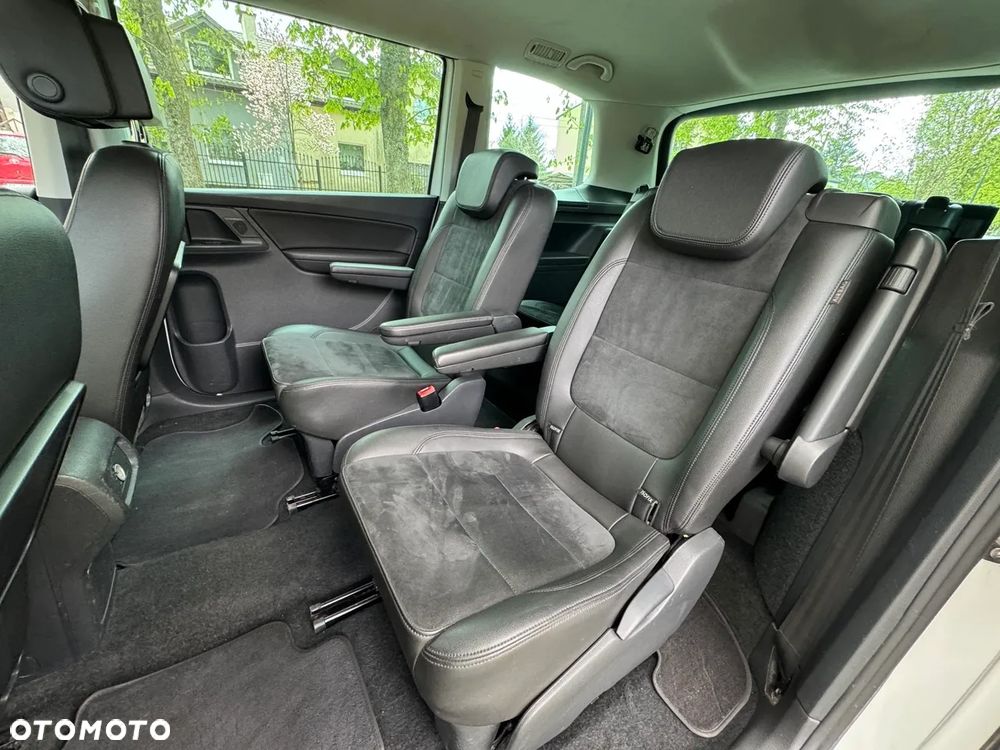 Volkswagen Sharan 2.0 TDI BMT Highline - 16