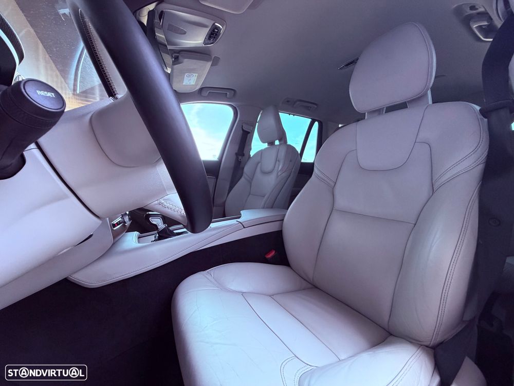 Volvo XC 90 2.0 D4 Inscription - 19