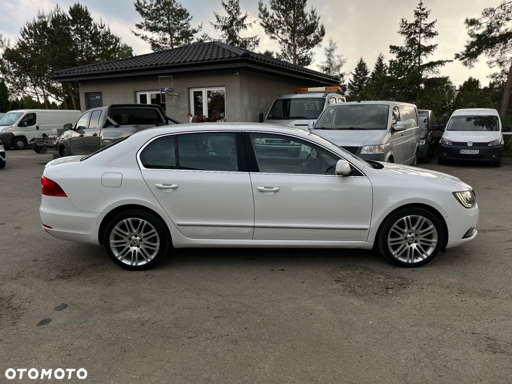 Skoda Superb 2.0 TSI Active DSG - 4