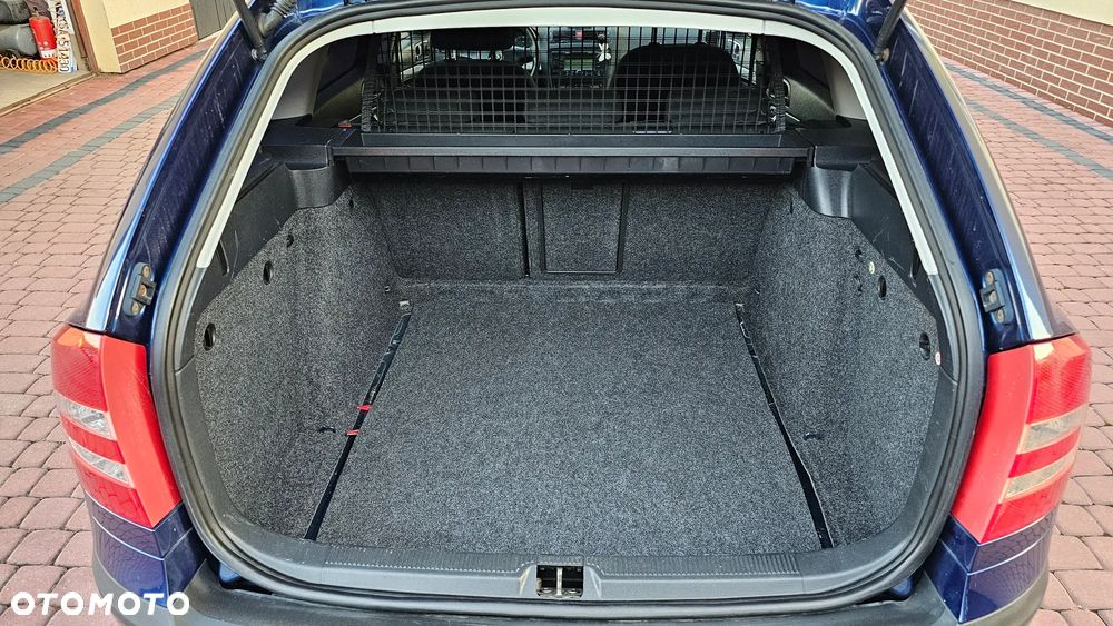 Skoda Octavia 1.6 Automatik Ambiente - 20