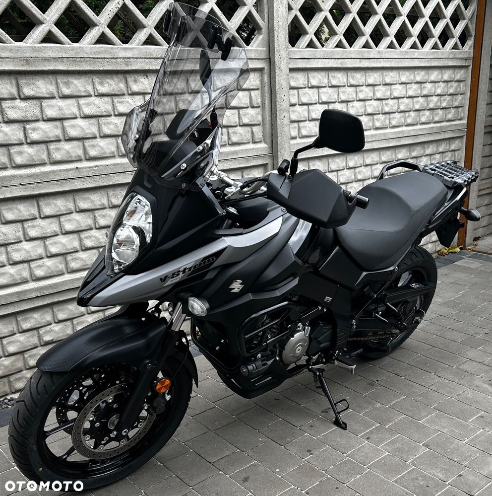 Suzuki V-STROM - 15