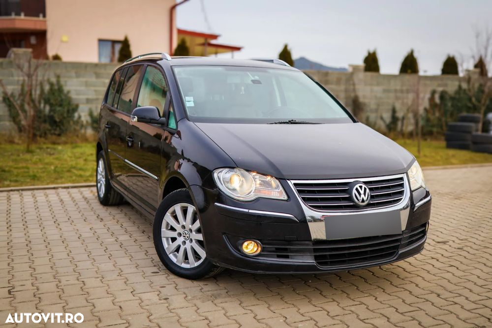 Volkswagen Touran - 3
