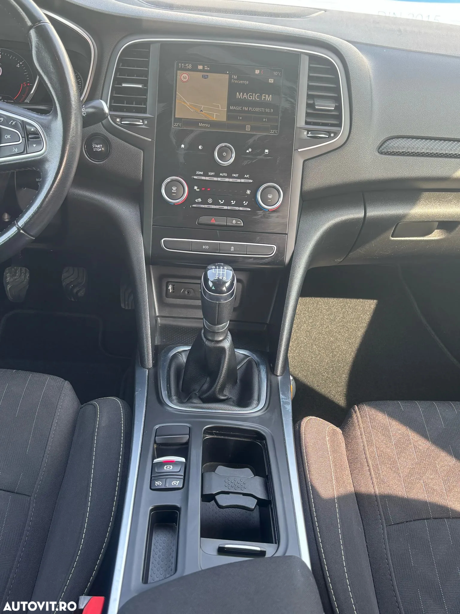 Renault Megane ENERGY dCi 110 ECO2 EXPERIENCE - 13