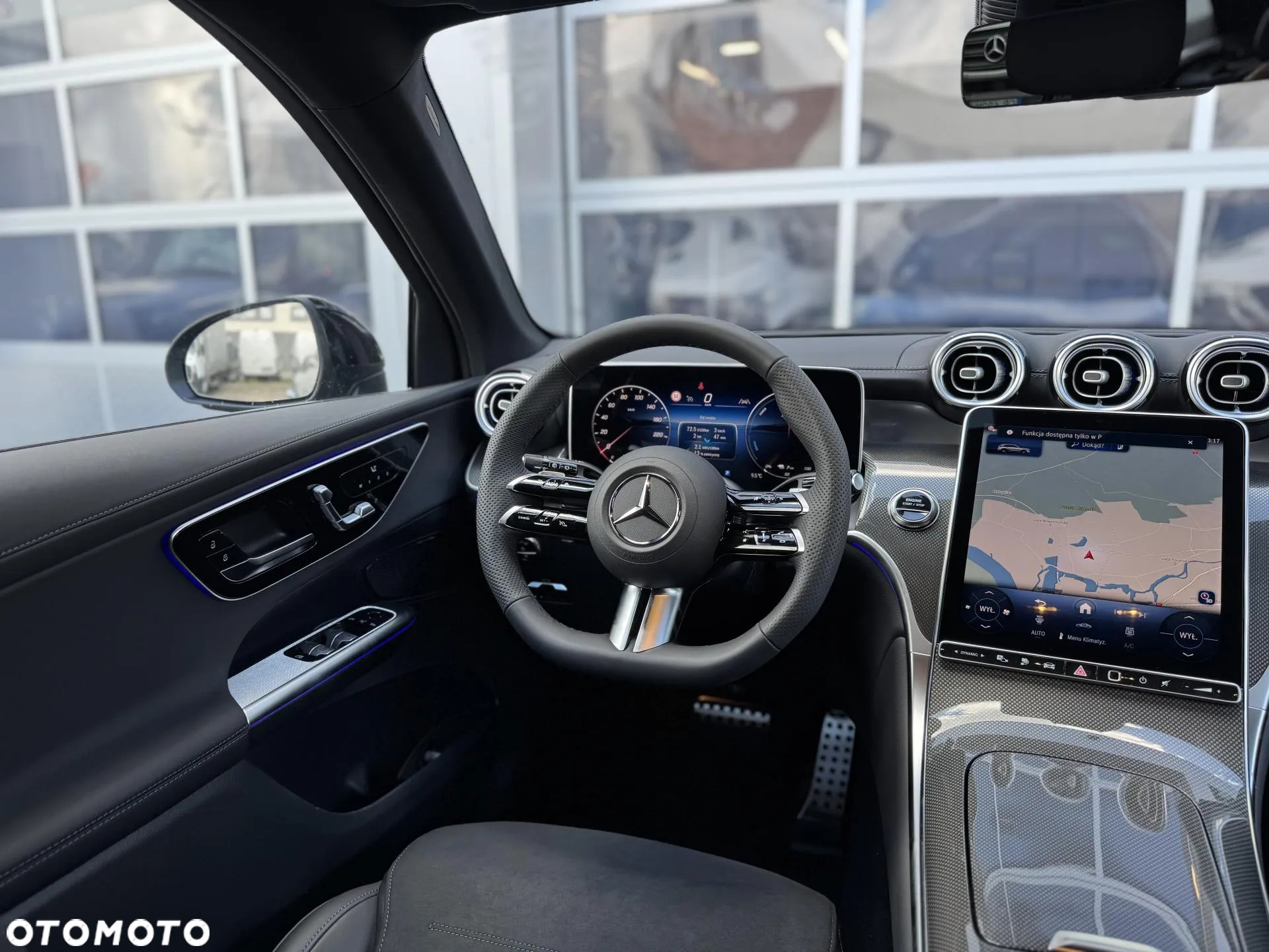Mercedes-Benz GLC 300 e 4-Matic AMG Line - 14