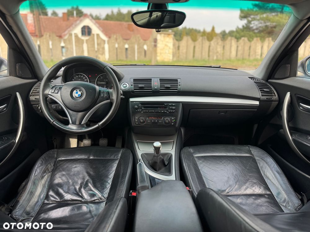 BMW Seria 1 120d DPF - 4