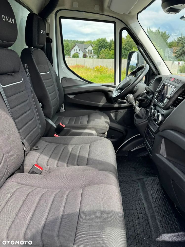 Iveco DAILLY - 7