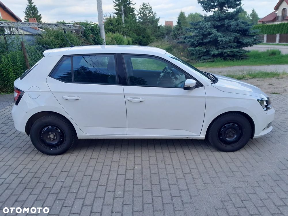 Skoda Fabia 1.0 Active - 6