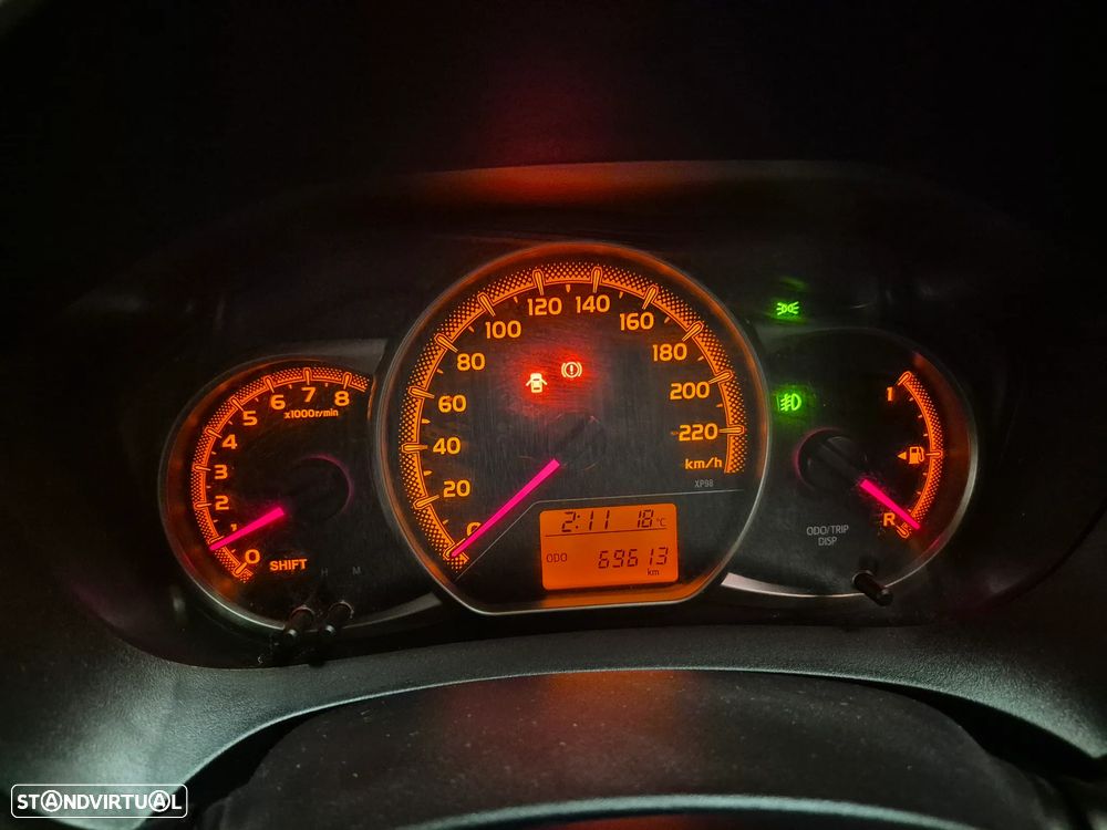 Toyota Yaris 1.0 VVT-i ACtive+AC - 22