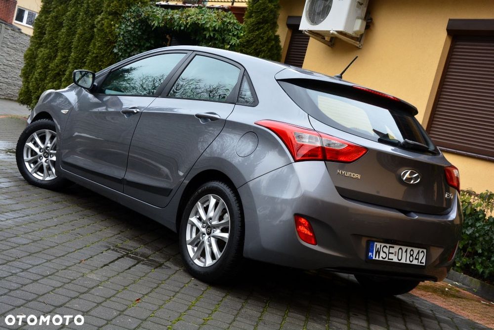 Hyundai i30 1.4 Comfort - 4