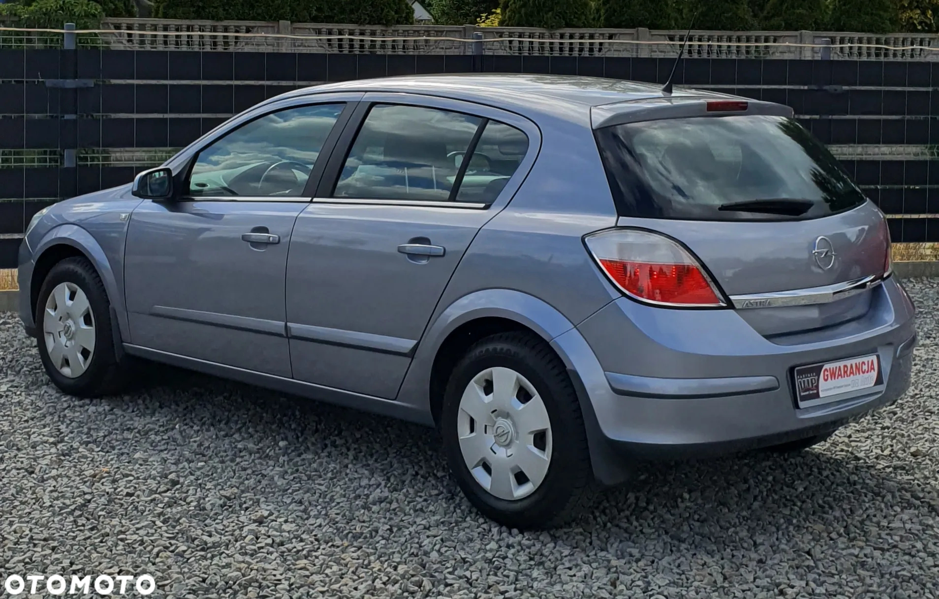 Opel Astra 1.6 - 17