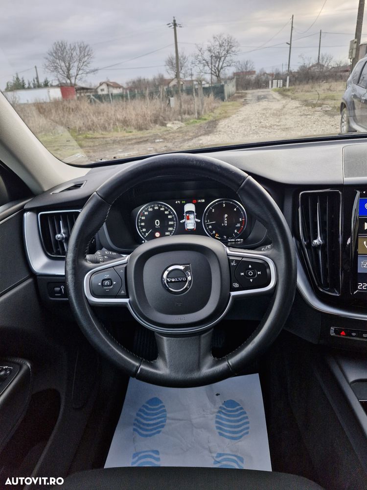 Volvo XC 60 D4 Geartronic Momentum Pro - 8