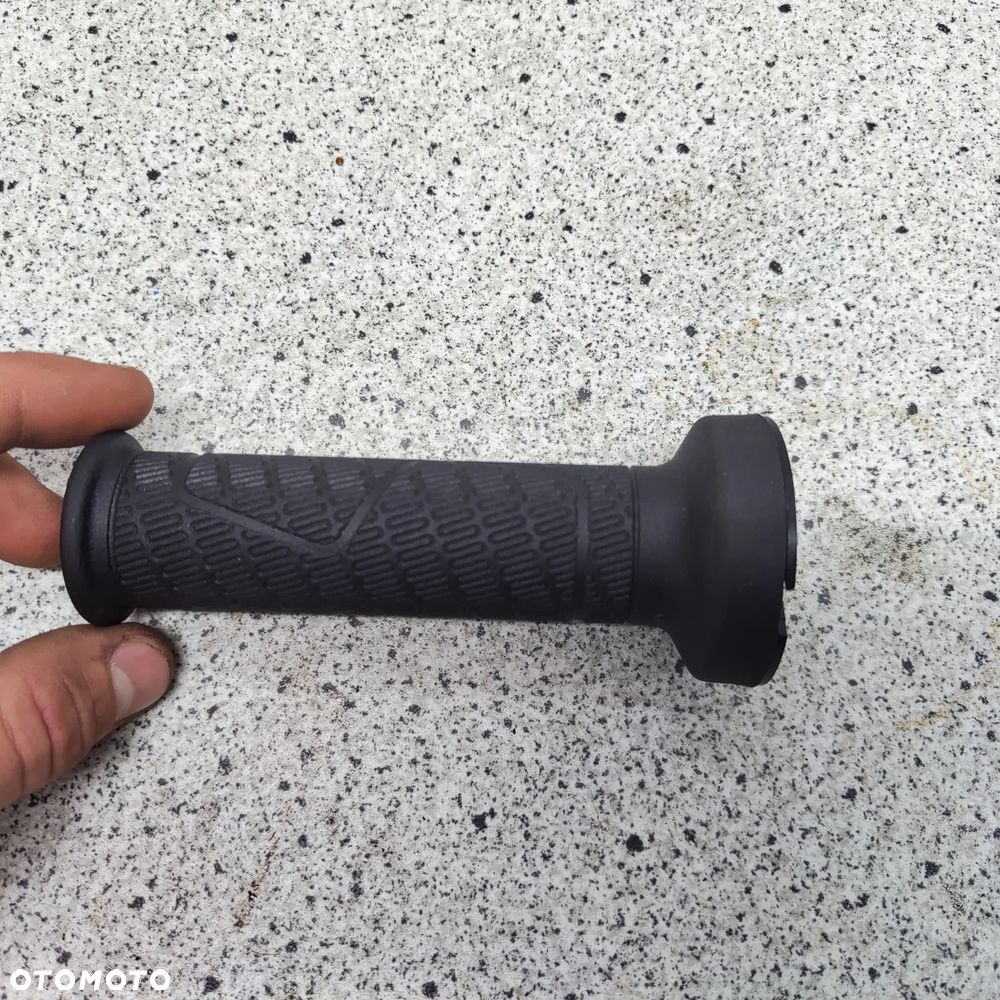 Manetka lewa KTM 790 890 Duke 1290 Super Duke - 1