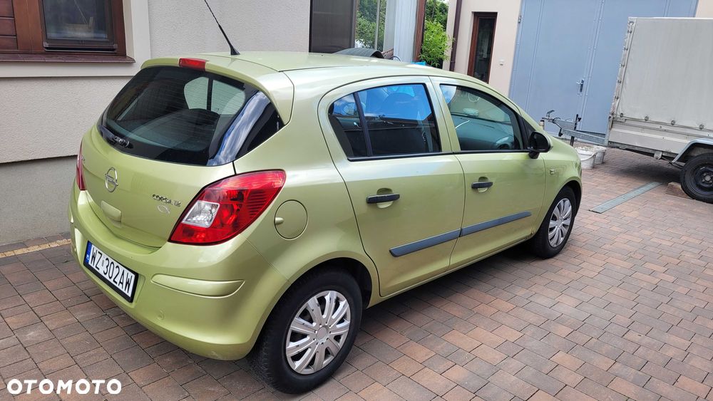 Opel Corsa - 3