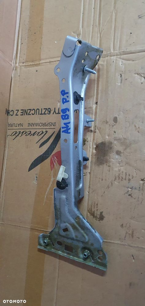 Mocowanie błotnika uchwyt prawy przód Audi A4 B9 8W0821136C - 1