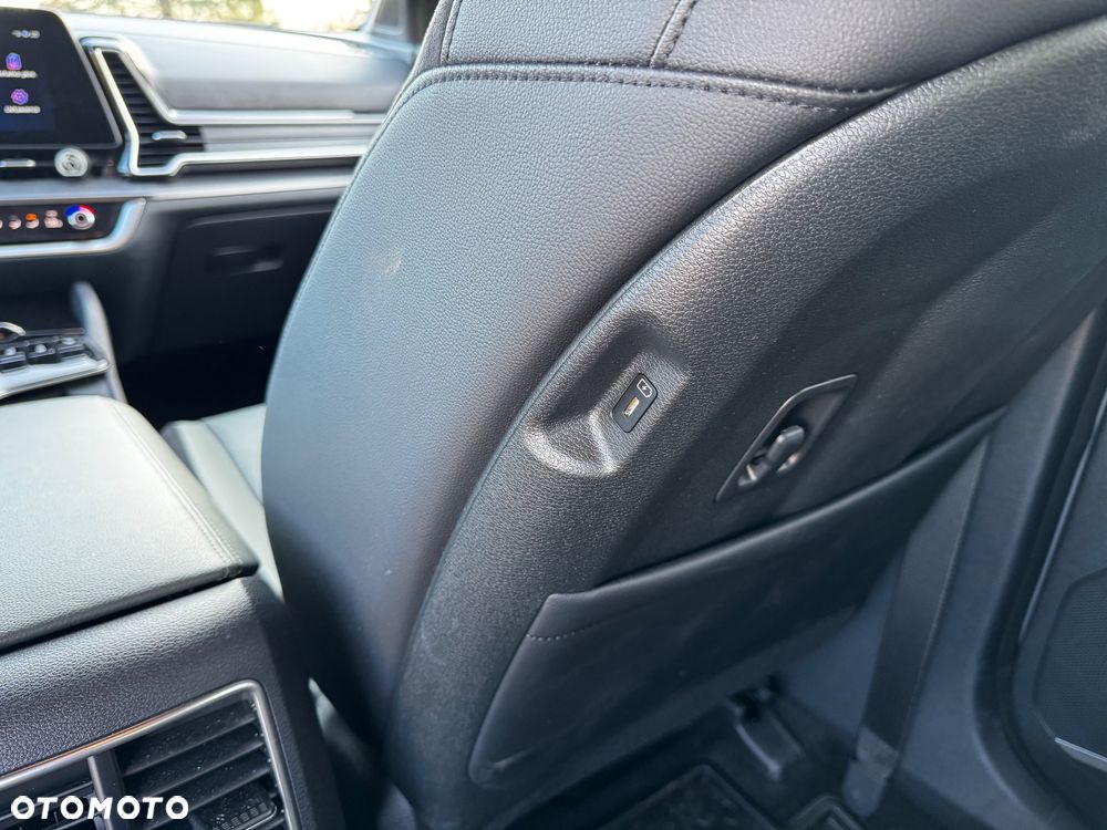 Kia Sportage 1.6 T-GDI HEV Anniversary 2WD - 32